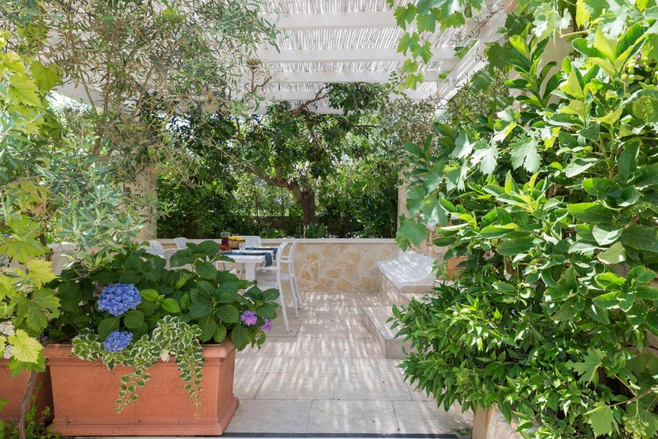 Appartamento Gardenia In Villa Mariella Ostuni Eksteriør bilde