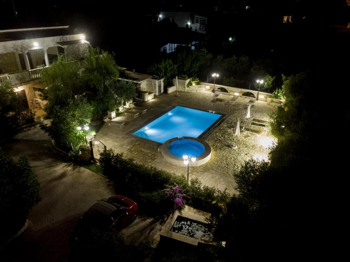 Appartamento Gardenia In Villa Mariella Ostuni Eksteriør bilde