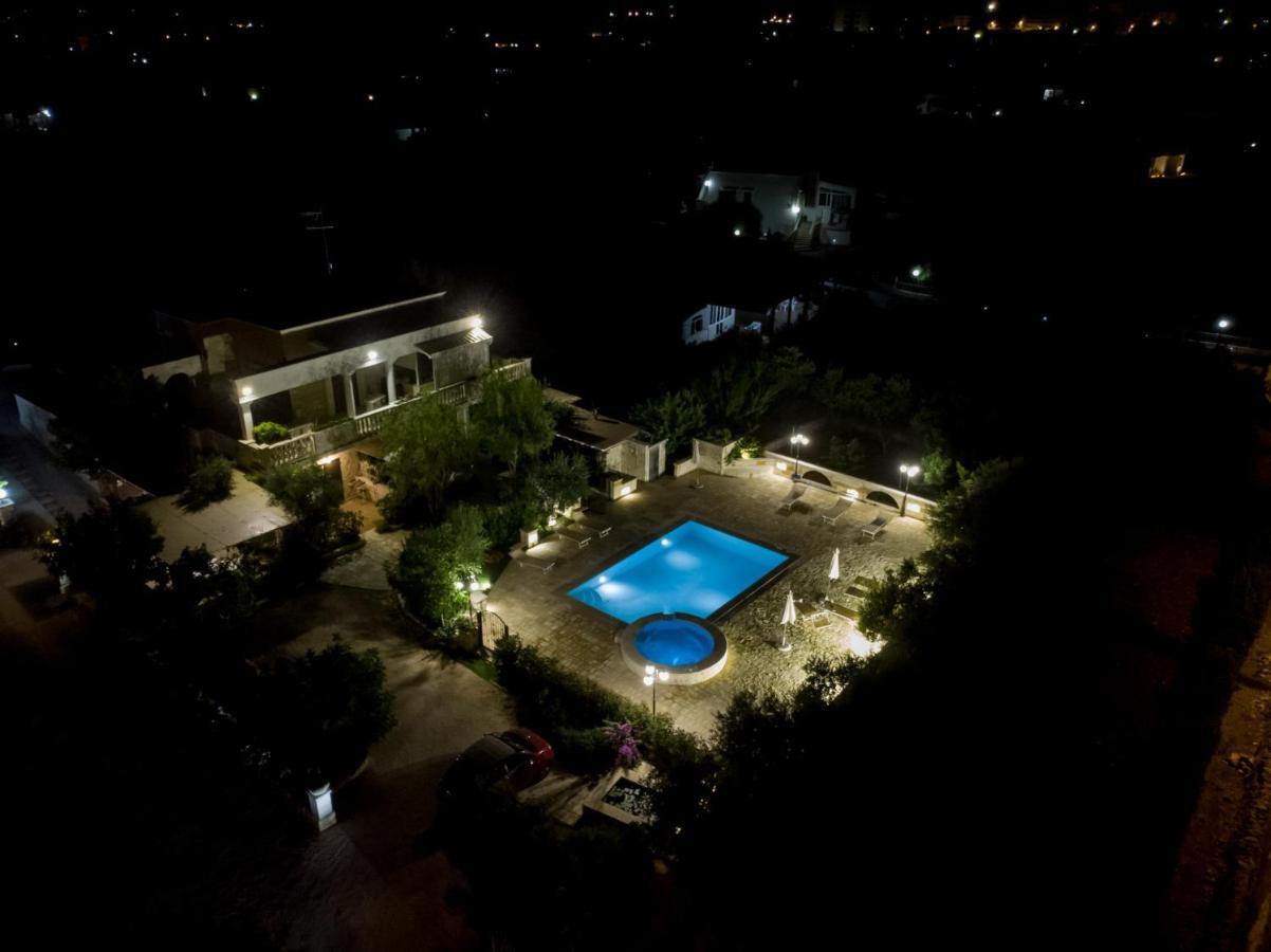 Appartamento Gardenia In Villa Mariella Ostuni Eksteriør bilde